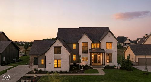 8082 Abington Way, Zionsville, IN, 46077-7954 | Card Image