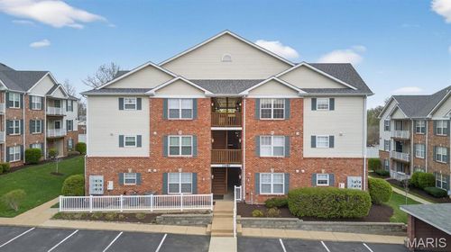 apt-303-11087 Gravois Rd, Saint Louis, MO, 63126-3641 | Card Image