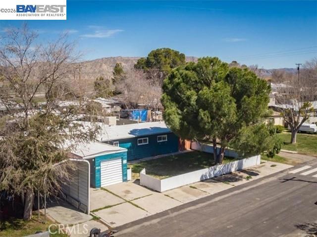Residential in New Cuyama 5