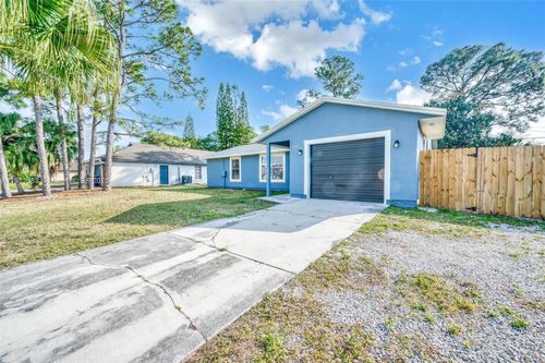 1581 Se Sutton St, Port St. Lucie, FL, 34983-3722 | Card Image