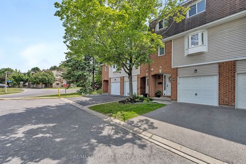 na-42 Almond Lane, Kanata, ON, K2L3T4 | Card Image