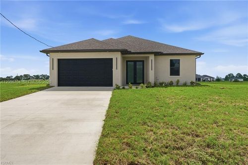 9014 Lawn Ct, Labelle, FL, 33935-5595 | Card Image
