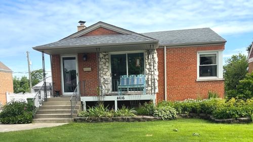 4616 W 97th Place, Oak Lawn, IL, 60453 | Card Image