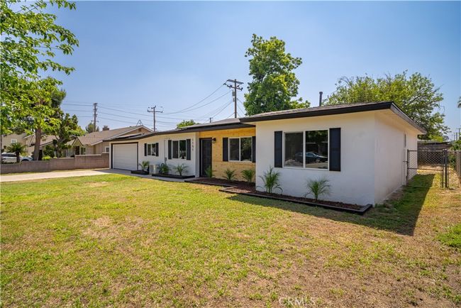 1151 Grand Ave, House other with 4 bedrooms, 2 bathrooms and 2 parking in Colton CA | Image 4