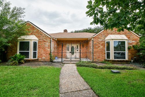 11103 Pembridge Dr, Houston, TX, 77071-2023 | Card Image