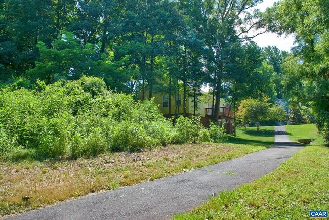 1165 Courtyard Dr, House other with 3 bedrooms, 2 bathrooms and null parking in CHARLOTTESVILLE VA | Image 46
