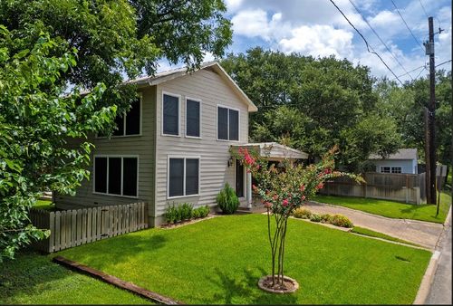 511 Homestead St, Bryan, TX, 77803-4527 | Card Image