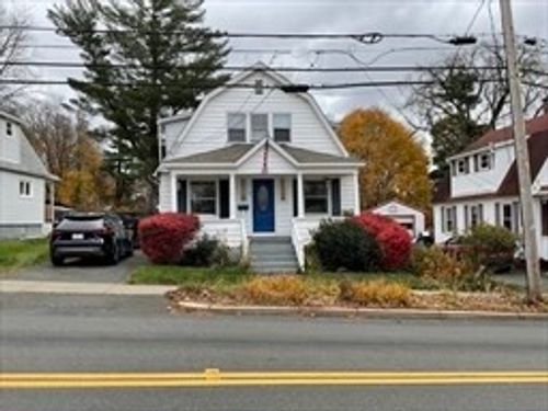 9 Montgomery St, Westfield, MA, 01085-1511 | Card Image