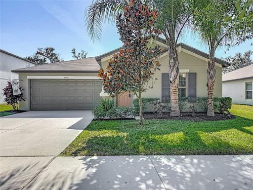 39946 Dawson Chase Dr, ZEPHYRHILLS, FL, 33540-7345 | Card Image