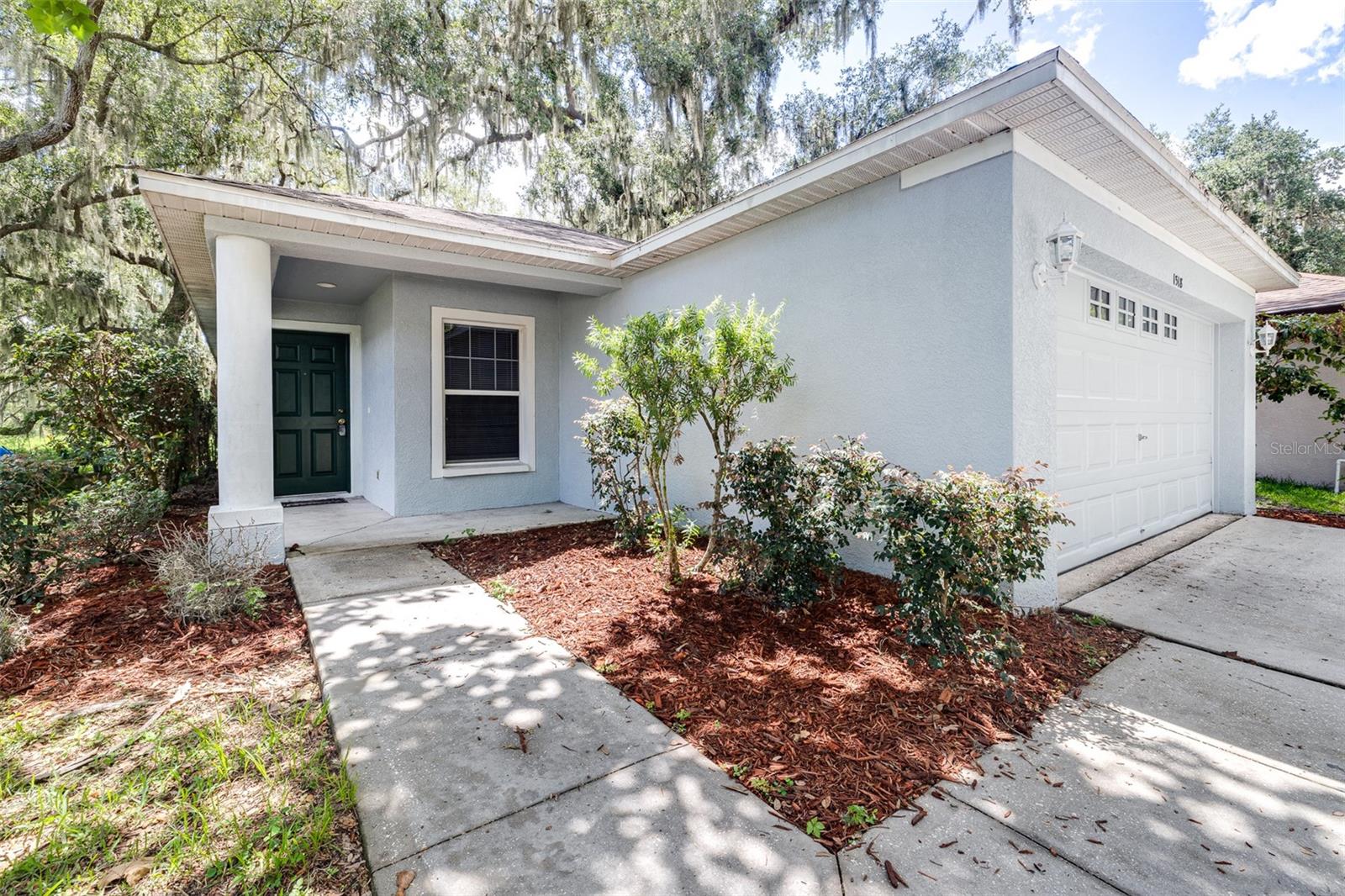 Marsh Wood Dr, Seffner, FL 33584