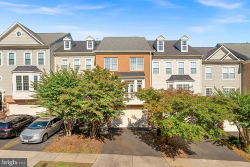 43756 Lees Mill Sq, LEESBURG, VA, 20176-3821 | Card Image