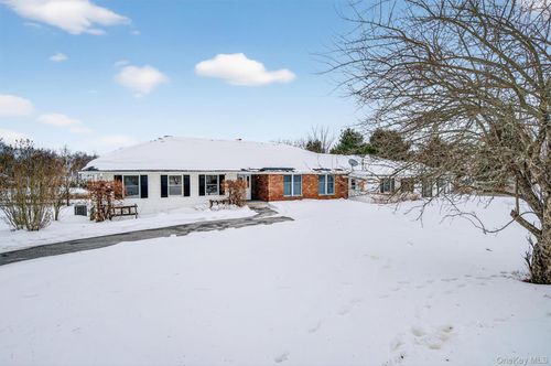 420 S Plank Rd, Westtown, NY, 10998-2807 | Card Image