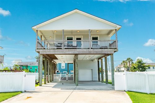 16547 Jolly Roger Rd, Jamaica Beach, TX, 77554 | Card Image