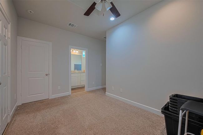 6418 Gresham St, House other with 3 bedrooms, 2 bathrooms and null parking in Wallis TX | Image 17
