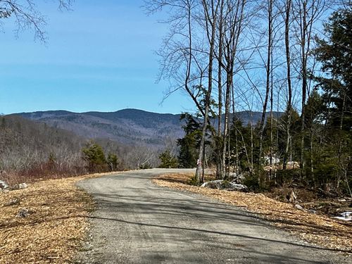 63 Old Winslow Rd, Wilmot, NH, 03287-4820 | Card Image
