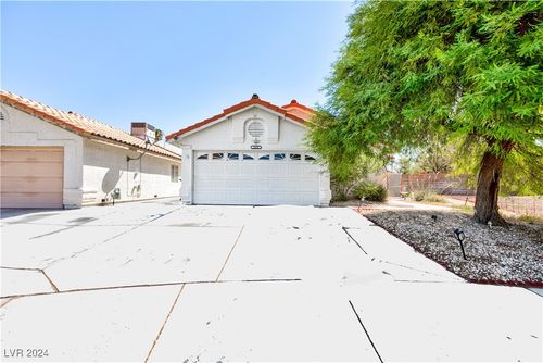 5438 Beaverhead Dr, Las Vegas, NV, 89120-3842 | Card Image