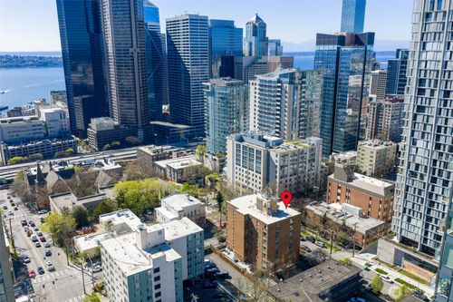 306-905 Cherry St, Seattle, WA, 98104-2002 | Card Image