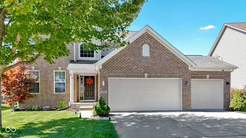 7806 Sea Eagle Cir, Zionsville, IN, 46077-4409 | Card Image