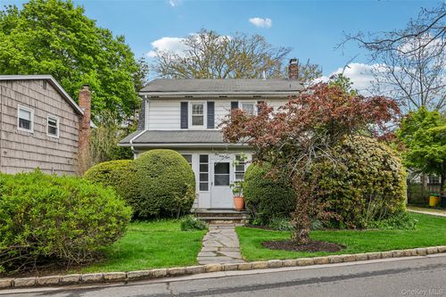 148 Willis Court, Hempstead, NY, 11598 | Card Image