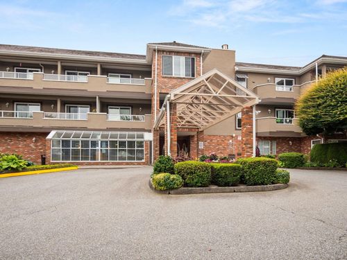 206-2239 152 St, Surrey, BC, V4A4P1 | Card Image