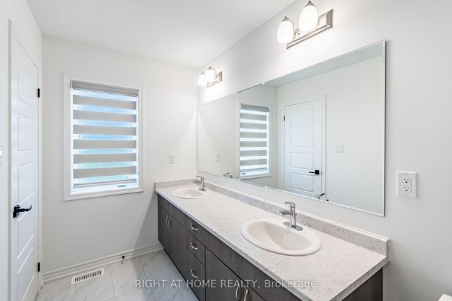 48 Forestwalk St, House attached with 3 bedrooms, 3 bathrooms and 2 parking in Kitchener ON | Image 30