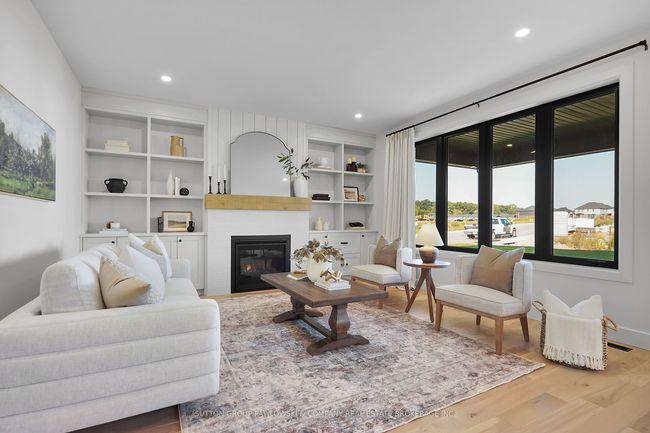 29 Spruce Crescent, House other with 3 bedrooms, 3 bathrooms and 2 parking in North Middlesex ON | Image 7