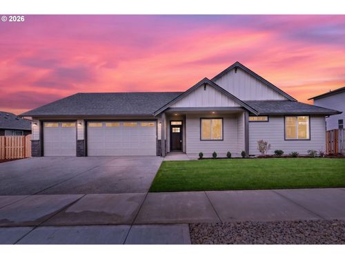 29-2842 Ne Justus Ave, Estacada, OR, 97023-7788 | Card Image