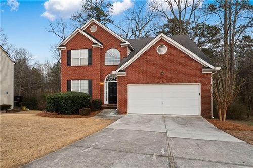 2935 Haynes Club Cir, Grayson, GA, 30017-2848 | Card Image