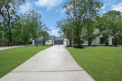 16218 Coral Bay Street, House other with 4 bedrooms, 2 bathrooms and null parking in Crosby TX | Image 1