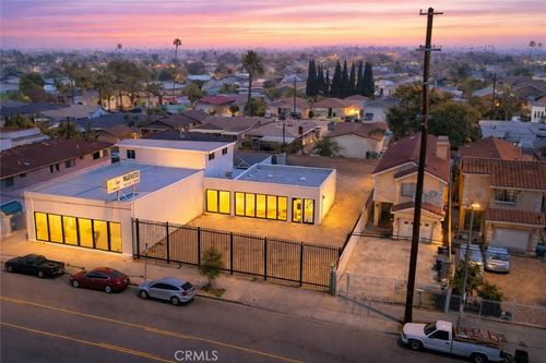 1236 N Wilmington Blvd, Wilmington, CA, 90744-2402 | Card Image