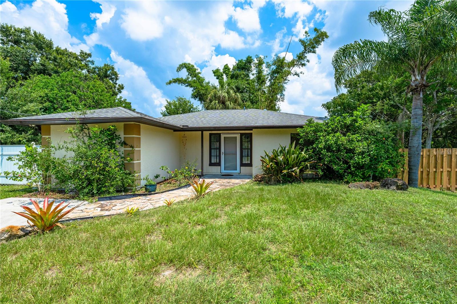 Residential Lease in SARASOTA