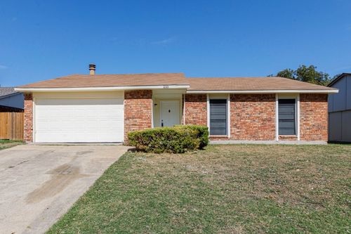 233 Rockcrest Dr, Mesquite, TX, 75150-4544 | Card Image