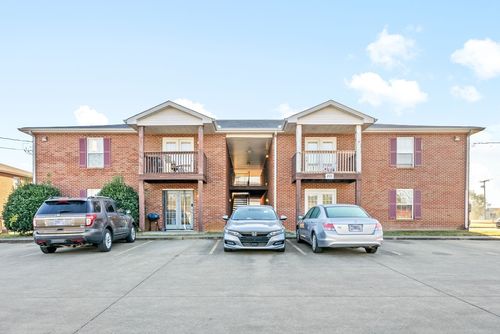 f-201 Cranklen Cir, Clarksville, TN, 37042-8770 | Card Image
