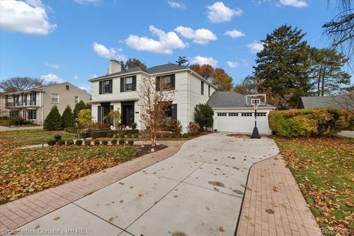 718 Berkshire Rd, Grosse Pointe Park, MI, 48230-1818 | Card Image
