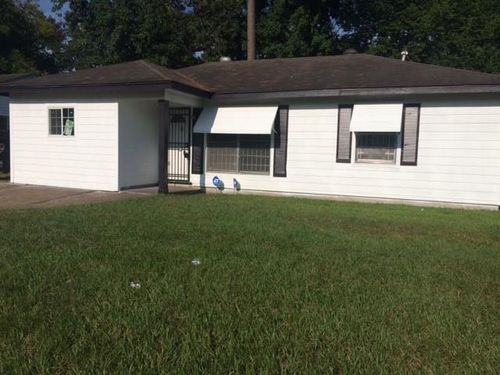10112 Homestead Rd, Houston, TX, 77016-3302 | Card Image