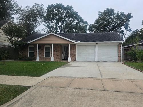 7326 Aqua Ln, Houston, TX, 77072-2319 | Card Image