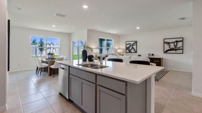 5206 Orchard Oriole Loop, House other with 3 bedrooms, 2 bathrooms and null parking in Bartow FL | Image 13