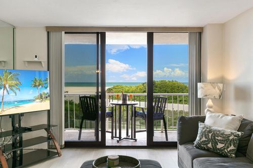 405-380 Seaview Ct, MARCO ISLAND, FL, 34145-2915 | Card Image