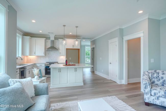 64 Pier View Court, Townhouse with 3 bedrooms, 4 bathrooms and 2 parking in Hampstead NC | Image 9