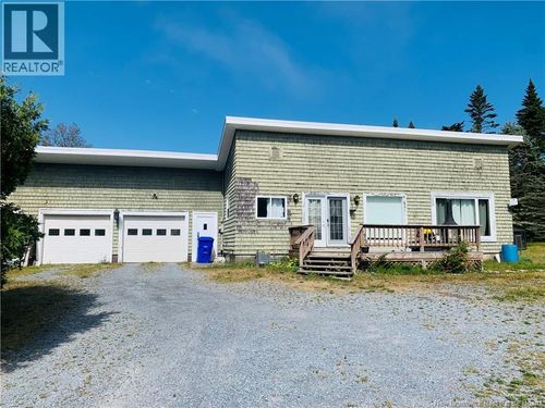 23 Minnie Rd, Pennfield, NB, E5H2B1 | Card Image