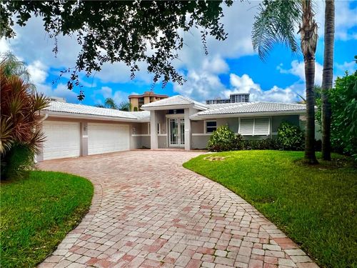 720 Ne 28th Ave, Pompano Beach, FL, 33062-4913 | Card Image