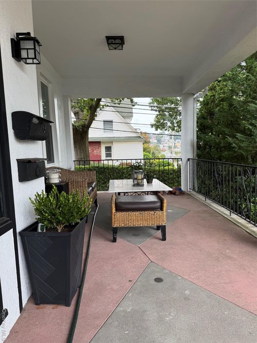 42 Hill Ter, Yonkers, NY, 10701-6738 | Card Image