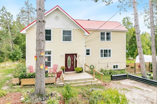 2917 Fairgrounds Rd, Washago, ON, L0K2B0 | Card Image