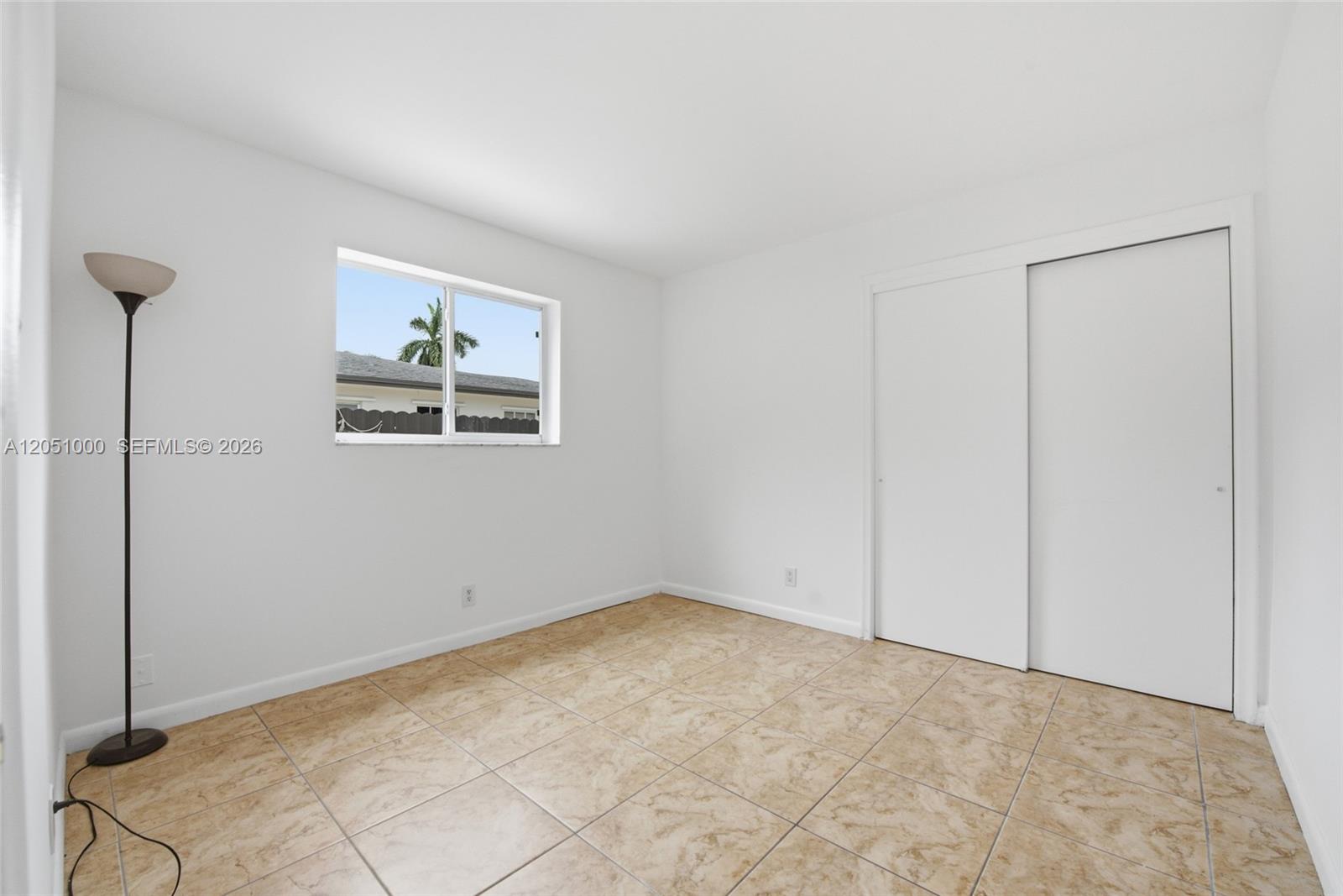 Residential in Hollywood 4