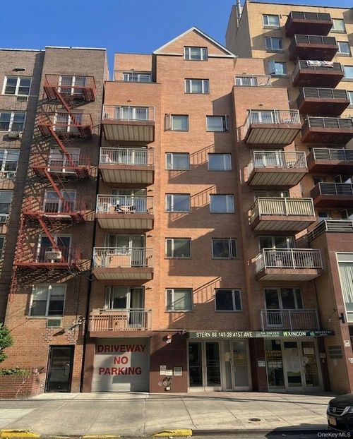 7b-143-28 41st Ave, Flushing, NY, 11355-1833 | Card Image