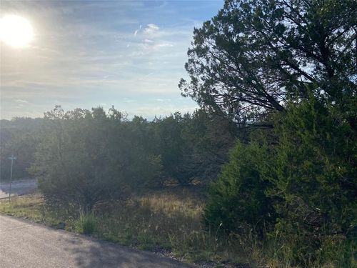 21501 Santa Elena Cir, Lago Vista, TX, 78645-7400 | Card Image