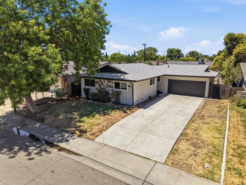 8433 Skye Dr, Stockton, CA, 95210-1846 | Card Image