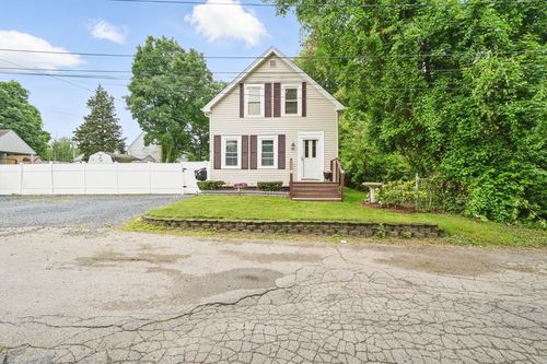 6 Hart Ave, Taunton, MA, 02780-4953 | Card Image