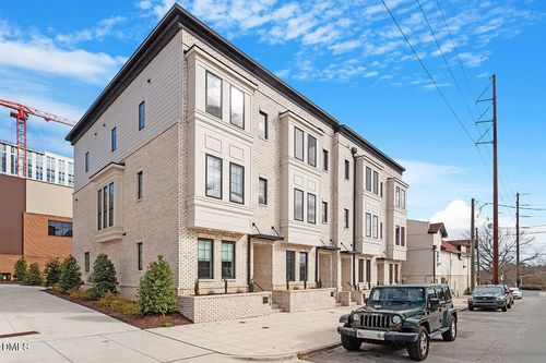 613 S West St, Raleigh, NC, 27601-2143 | Card Image