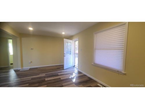 1940 Quince St, Denver, CO, 80220-1933 | Card Image